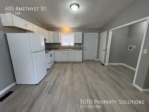 605 Amethyst St in Cape Girardeau, MO - Building Photo - Building Photo