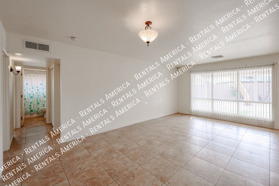 3432 N 23rd Ave in Phoenix, AZ - Building Photo