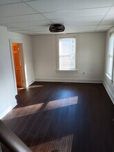 162 Prospect Ave, Unit #1 in Northampton, MA - Foto de edificio - Building Photo