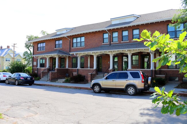 Himebaugh Apartments in Omaha, NE - Building Photo - Building Photo