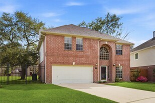 3327 Shady Glen Ln in Missouri City, TX - Building Photo
