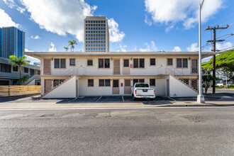 645 Piikoi St in Honolulu, HI - Building Photo - Building Photo