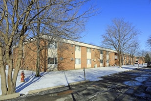 Dunn Family Senior Citizens Home in Center Line, MI - Building Photo