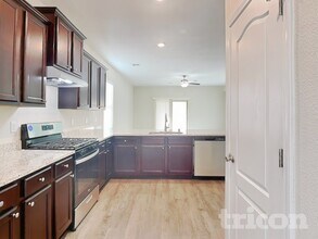 3715 Buffalo Trail Rd NE in Rio Rancho, NM - Building Photo - Building Photo