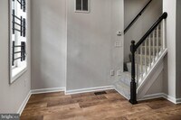 708 N Duncan St photo'