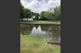 43 Berlin St, Unit 3 in Clinton, MA - Building Photo - Building Photo