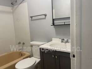1616 S 7th St in Springfield, IL - Building Photo - Building Photo