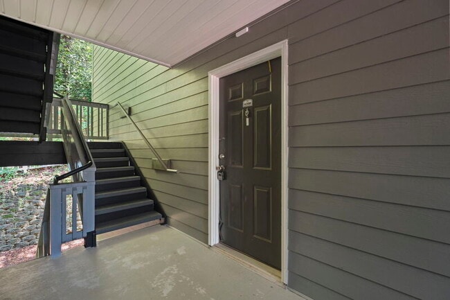 4208 Santa Fe Pkwy in Sandy Springs, GA - Foto de edificio - Building Photo