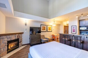 1610 McDonald Ave, Unit SI ID1473860P in Fernie, BC - Building Photo