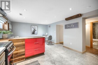 6 Thirty First St in Toronto, ON - Building Photo - Building Photo