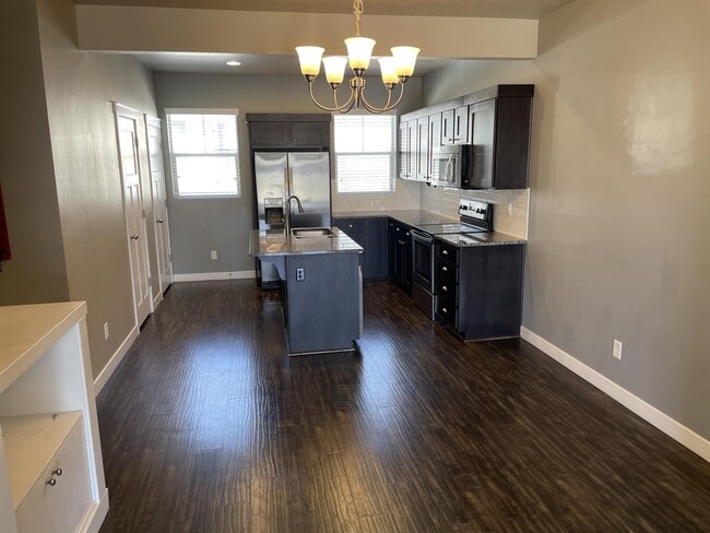 857 Pantani Ct in Midvale, UT - Building Photo - Building Photo