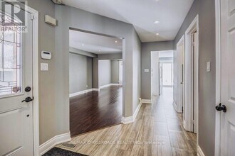 34 Noake Crescent in Ajax, ON - Building Photo - Building Photo