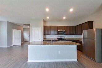 30084 Fedora Cir in Brooksville, FL - Building Photo - Building Photo