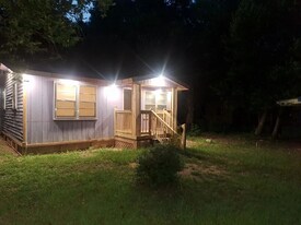 3758 Houston St in Dry Branch, GA - Building Photo