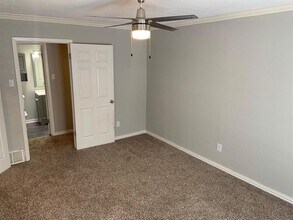 4335 Cedar Springs Rd-Unit -116 in Dallas, TX - Building Photo - Building Photo