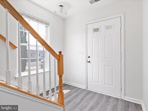 111 Lighthouse Ln in Winchester, VA - Building Photo - Building Photo