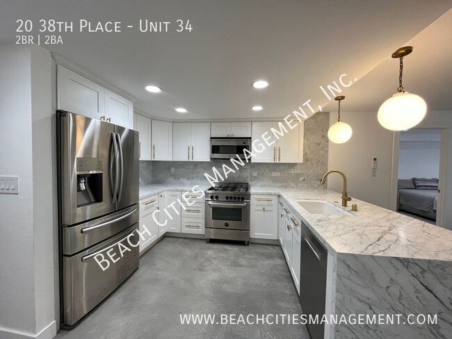 property at 20 38th Pl