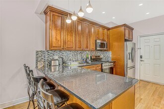 43-47-47 44th St in Queens, NY - Building Photo - Building Photo
