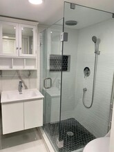 9040 SW 142nd Ct in Miami, FL - Foto de edificio - Building Photo