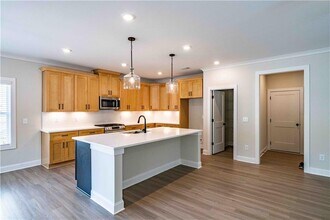 373 Creek Wood Pk Dr in Ball Ground, GA - Building Photo - Building Photo