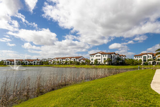 10X Delray in Delray Beach, FL - Foto de edificio - Building Photo