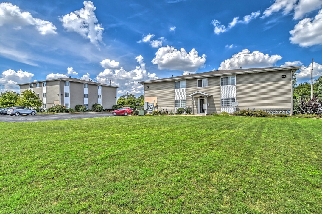 Orchard Park in Hammond, IN - Foto de edificio