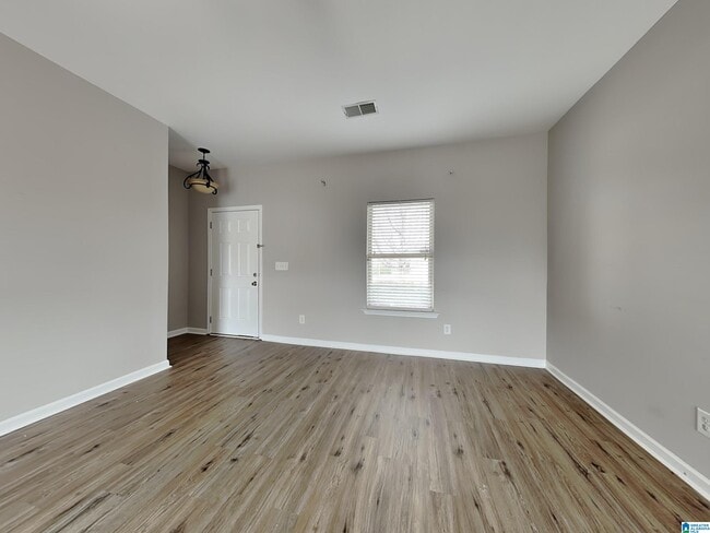 165 Union Station Dr in Calera, AL - Building Photo - Building Photo