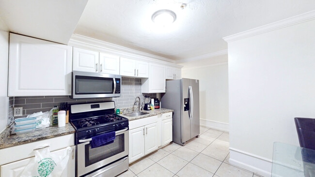 712 Shawmut Ave, Unit 1
