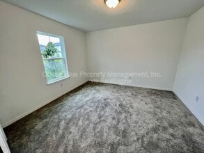 9510 Summers Cay Cir in Thonotosassa, FL - Building Photo - Building Photo