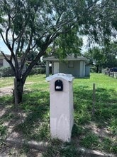 111 N 7th St in Donna, TX - Building Photo - Building Photo