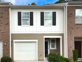 6412 Kennonbriar Ct in Lithonia, GA - Building Photo