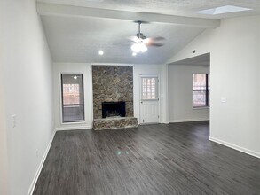 8978 Habersham Dr in Jonesboro, GA - Building Photo - Building Photo