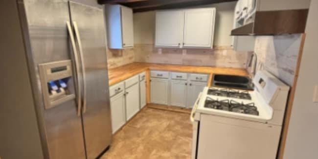 815 Salmon Ave in South Beloit, IL - Building Photo - Building Photo