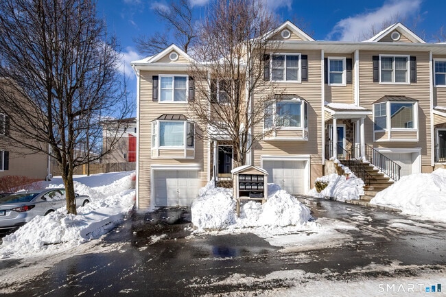 property at 15 Scuppo Rd