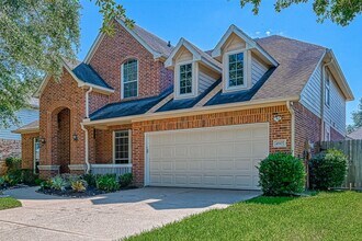 4907 Mountain Fork in Missouri City, TX - Foto de edificio - Building Photo
