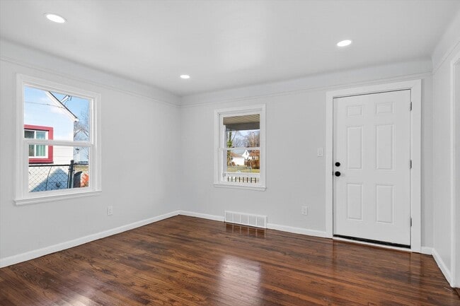 8449 Penrod St in Detroit, MI - Building Photo - Building Photo