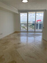 1850 S Ocean Dr, Unit 3506 in Hallandale Beach, FL - Building Photo - Building Photo
