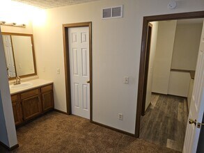 3628 Harris Ave NW in Canton, OH - Building Photo - Building Photo
