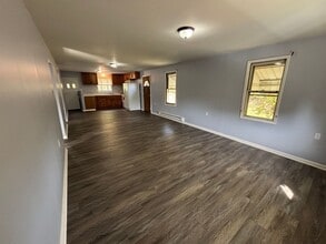 1813 West Ave in Beaver Falls, PA - Building Photo - Building Photo