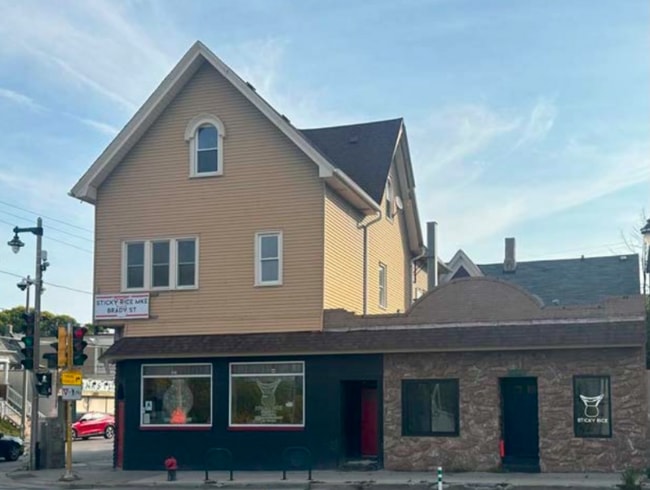 property at 707 E Brady St
