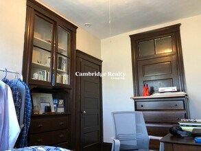 118 Columbia St, Unit 3A in Cambridge, MA - Building Photo - Building Photo