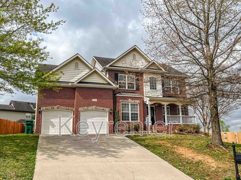 10309 Red Water Ln in Knoxville, TN - Building Photo