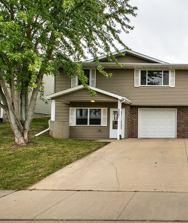 property at 3061 Stellar Eagle Dr