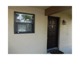 21895 Lake Forest Cir in Boca Raton, FL - Building Photo