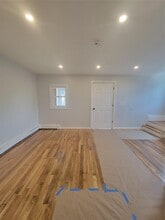 217 5 Ave in Huntington Station, NY - Building Photo - Building Photo