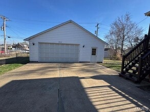 9012 Eden Ave in Affton, MO - Building Photo - Building Photo