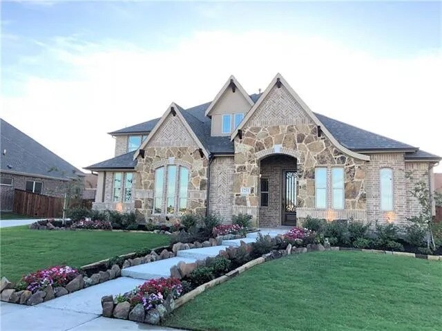 1231 Waterton Dr in Prosper, TX - Building Photo