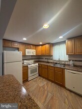 15173 Beverly Dr in Philadelphia, PA - Building Photo - Building Photo