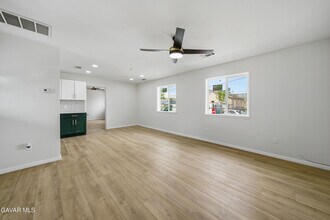 2059 Shasta St in Mojave, CA - Building Photo - Building Photo