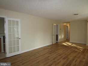 29181 Pin Oak Way in Easton, MD - Building Photo - Building Photo